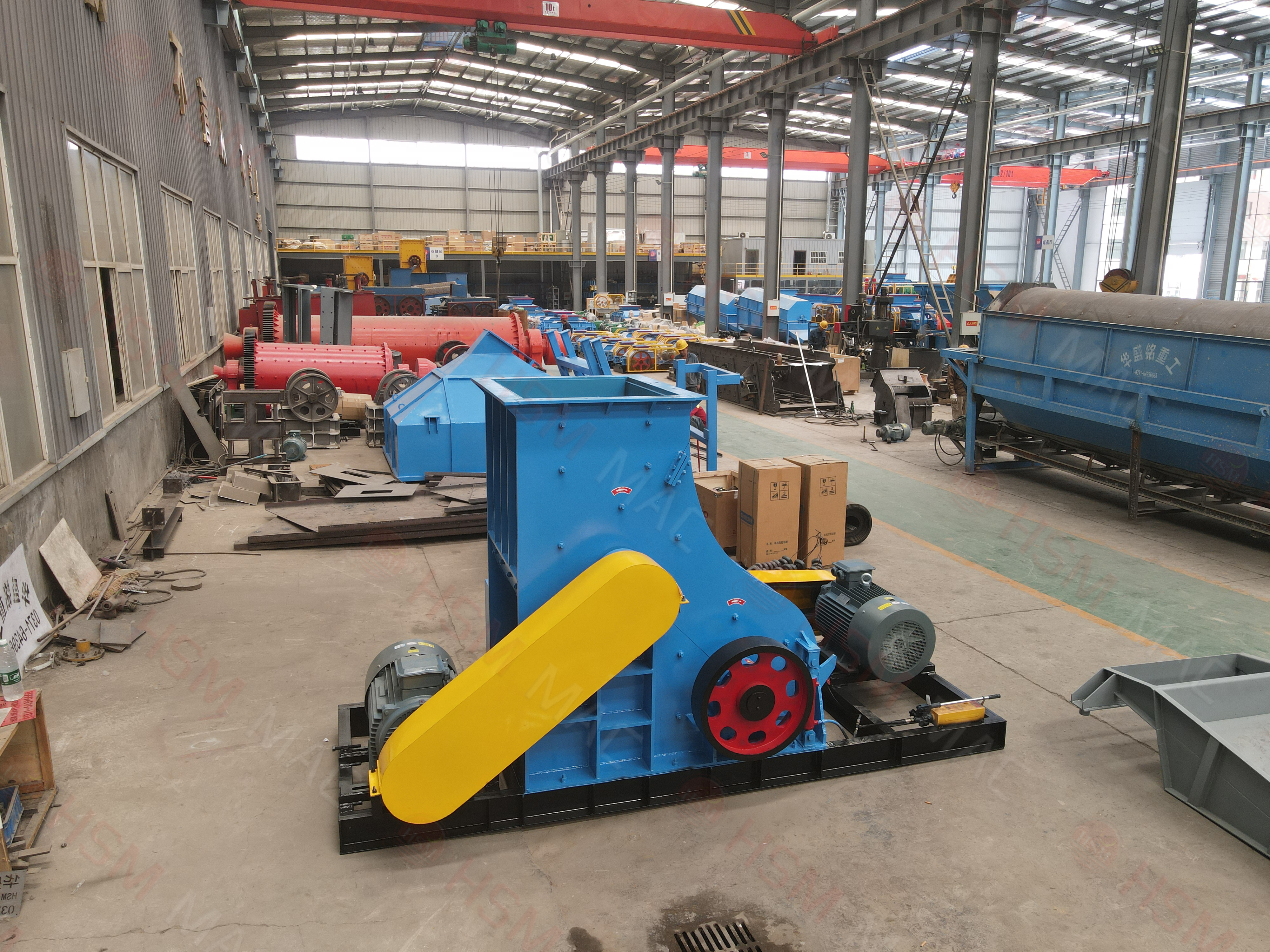 井下膏体填充物粉碎机