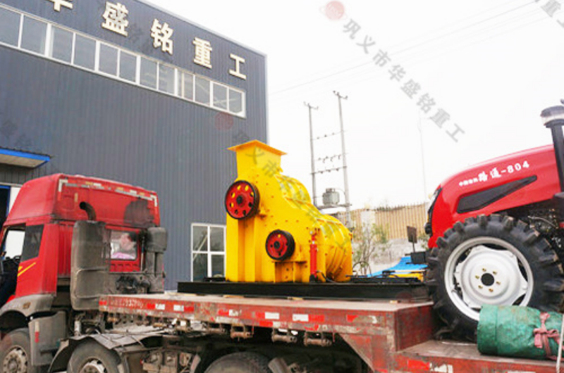 炉渣粉碎机产品生产现场