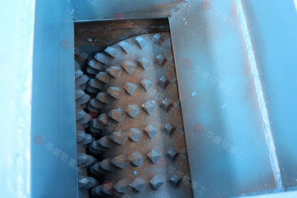 四辊破碎机价格